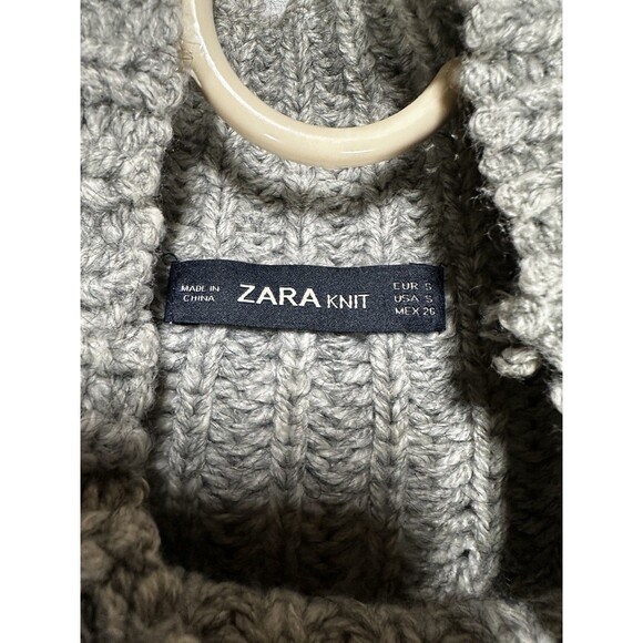 ZARA Chunky Knit Distressed Gray Mock Neck Oversized Sweater Women’s Size Small - Picture 2 of 7